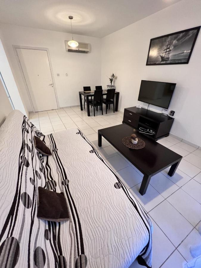 Iris Village Pafos Zewnętrze zdjęcie