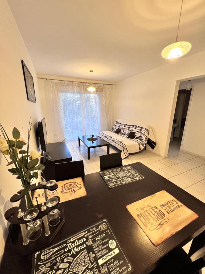 Iris Village Pafos Zewnętrze zdjęcie