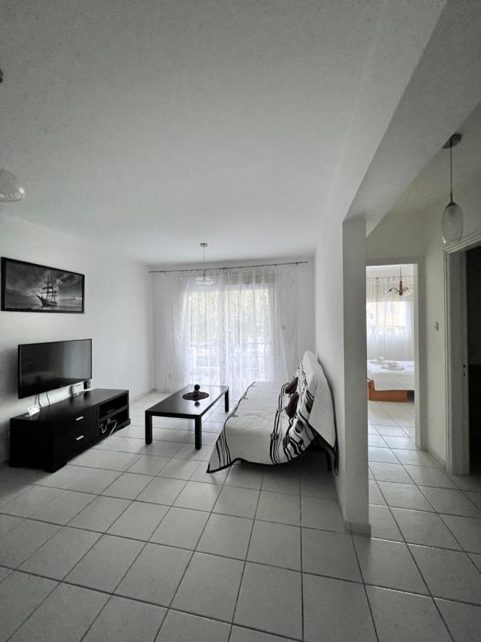 Iris Village Pafos Zewnętrze zdjęcie